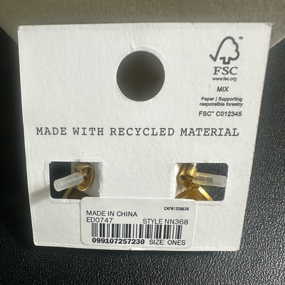 Madewell Droplet Stud Statement Earrings - Picture 3 of 3